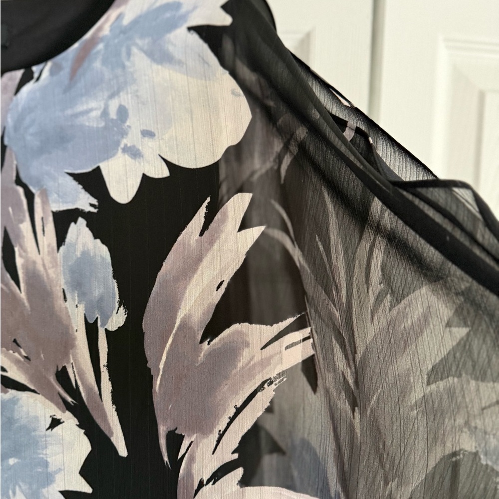 Ronni Nicole Black Dress with Blue Floral Design - Picture 4 of 4